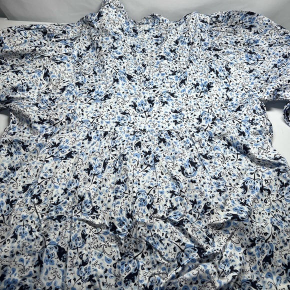 Francesca 3/4 Sleeve Floral Top Ruffle Buttons XL - Picture 2 of 5